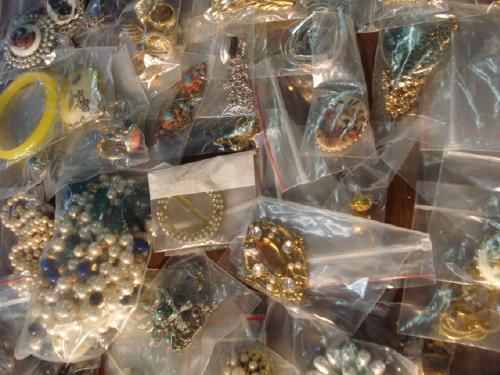 costumejewelry.jpg